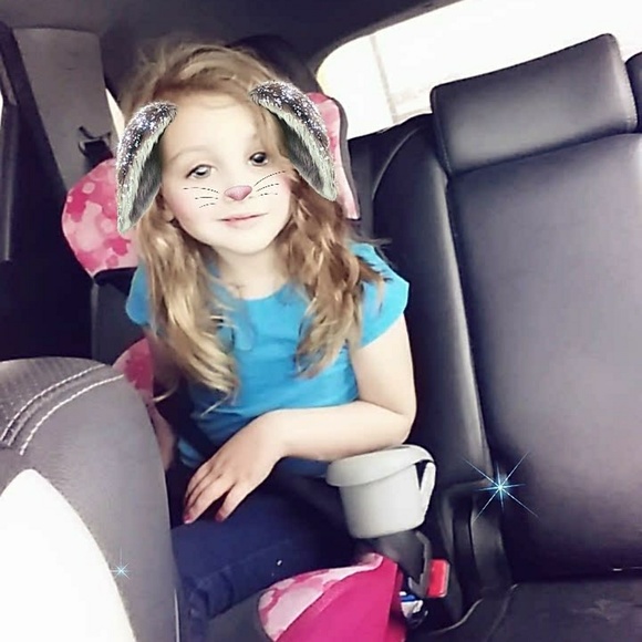 Just wanted to introduce my photographer!! - Picture 8 of 8